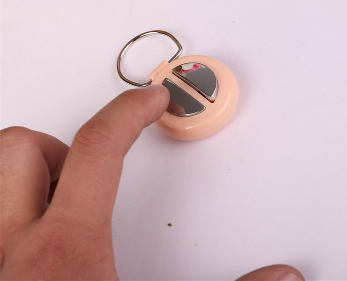 Funny Handshake Electric Shocking Key Ring Joke Trick Toy