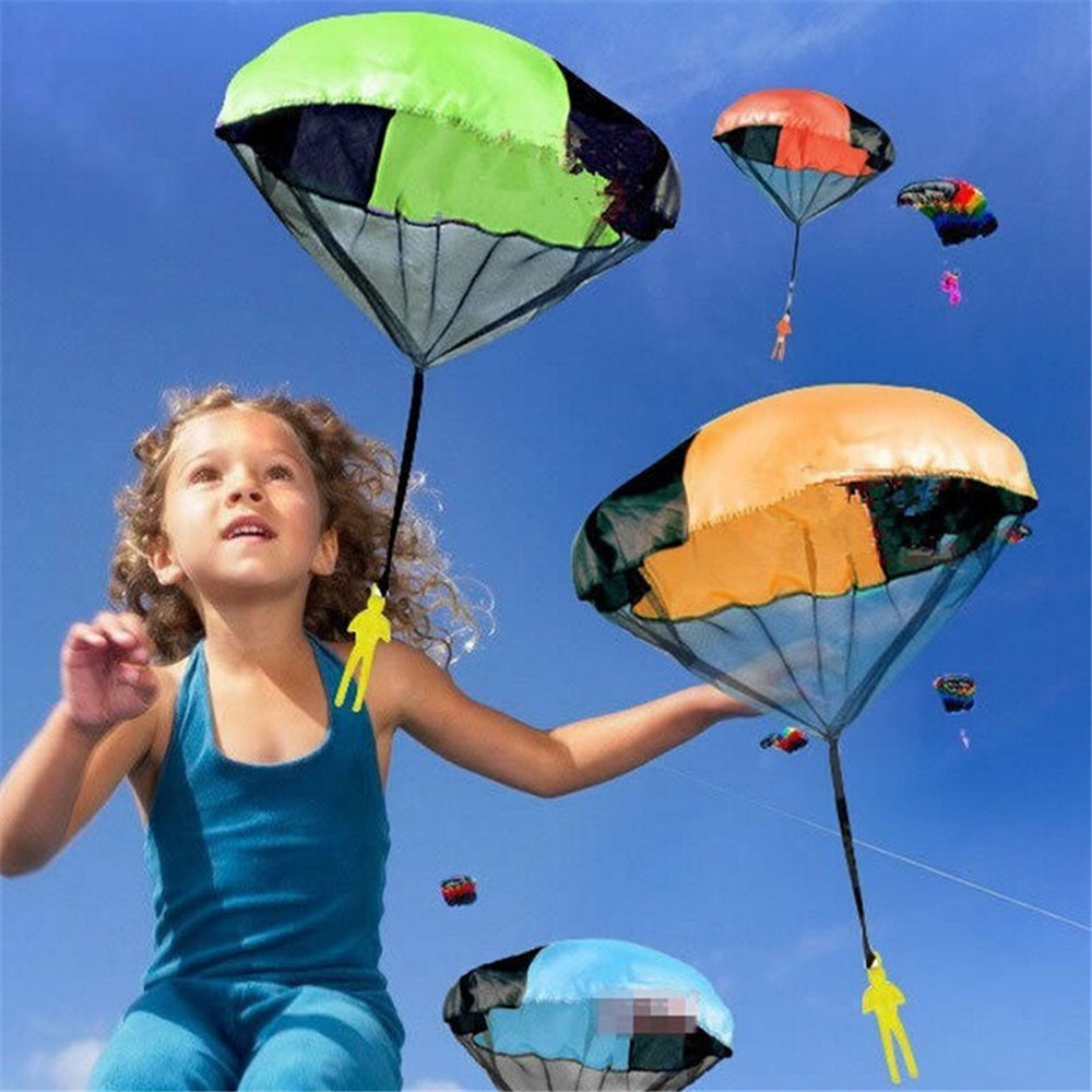 Soldier Men Base Jumpers Kids Hand Throwing Parachute Classic Operated Cloth Toy