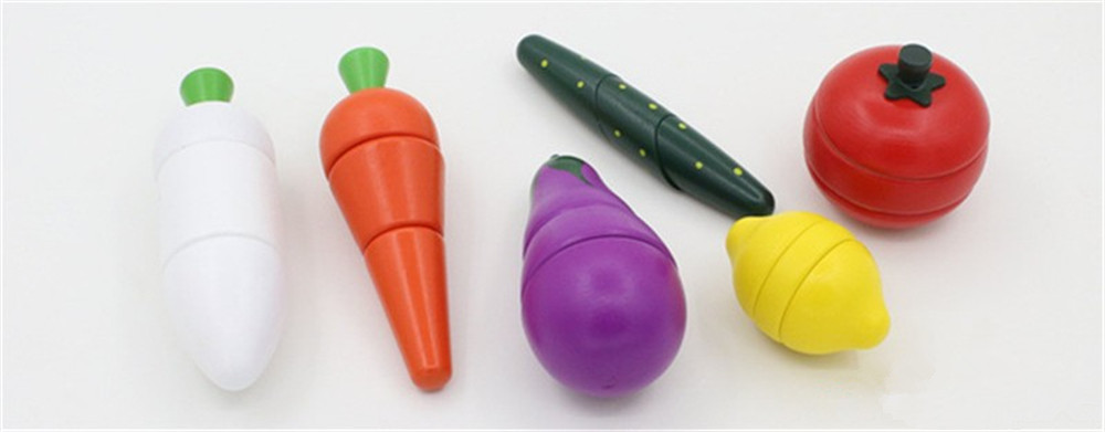 Creative Box of Fruits and Vegetables and Wooden Magnetic Children Play Toys Creative Box of Fruits and Vegetables and Wooden Magnetic Children Play Toys