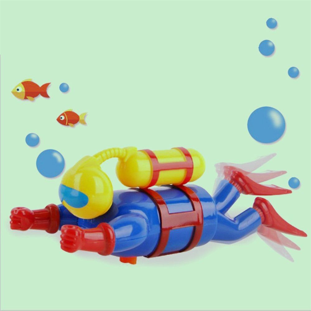Clockwork Wind Up Swimming Diving Scuba Diver Children Bath Toy Game