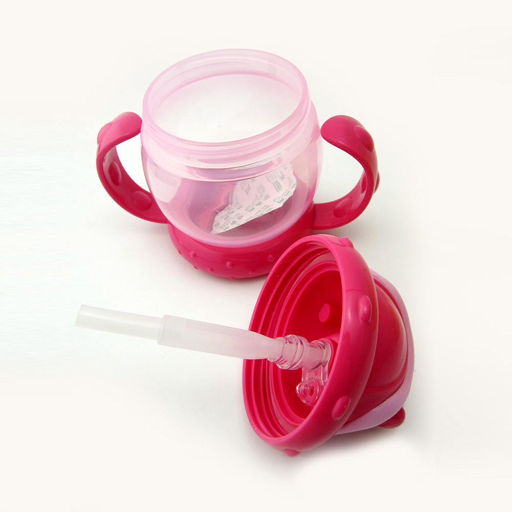 Baby Sippy Cup Solid Color High Quality Straw 240 ML Double Handles Water Bottle Baby Sippy Cup Solid Color High Quality Straw 240 ML Double Handles Water Bottle