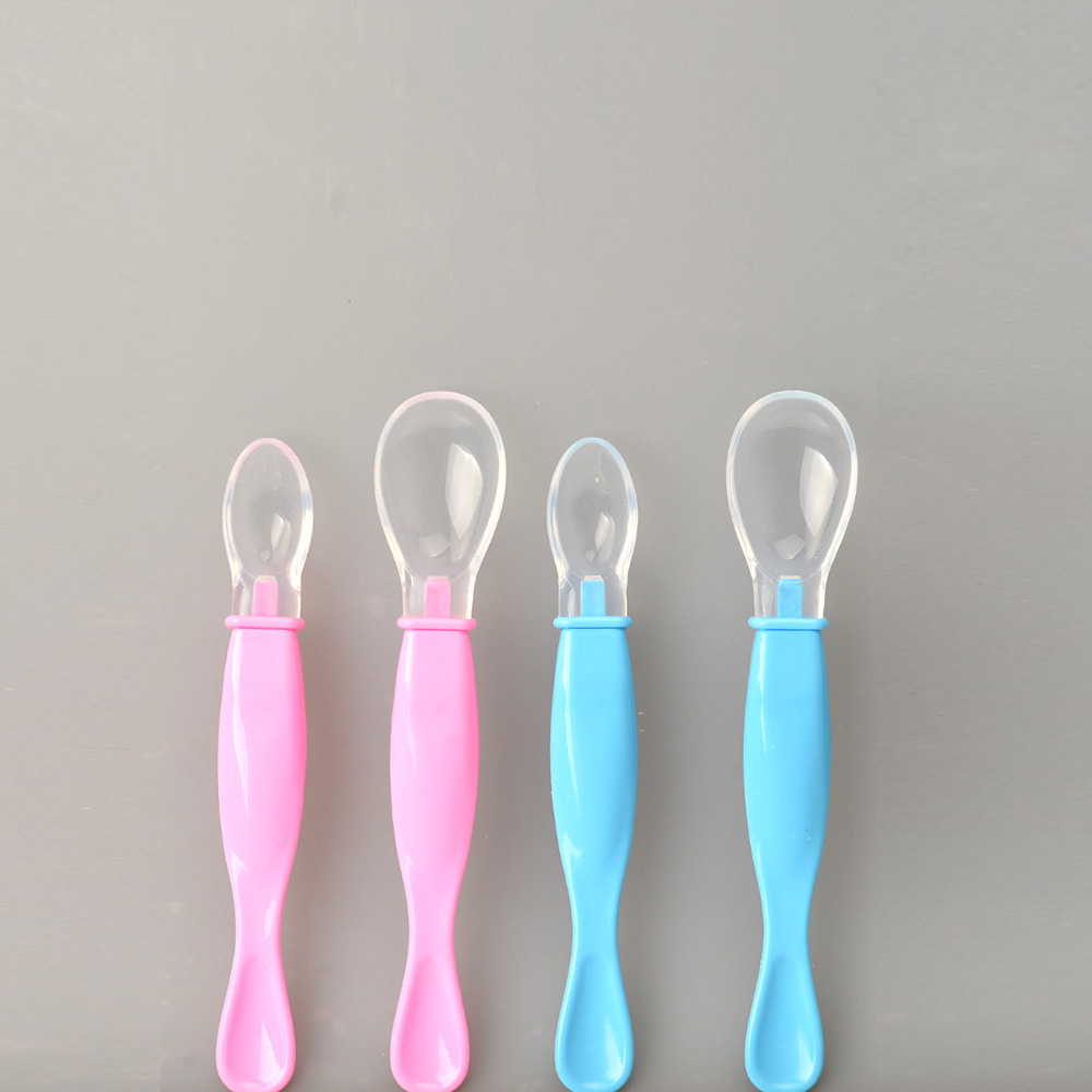 2Pcs Silicone Baby's Spoon Set Cute Solid Design Baby Spoon Set Baby Product 2Pcs Silicone Baby's Spoon Set Cute Solid Design Baby Spoon Set Baby Product