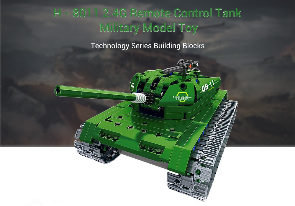 QH - 8011 2.4G Remote Control Tank Military Model Toy Building Blocks 453PCS