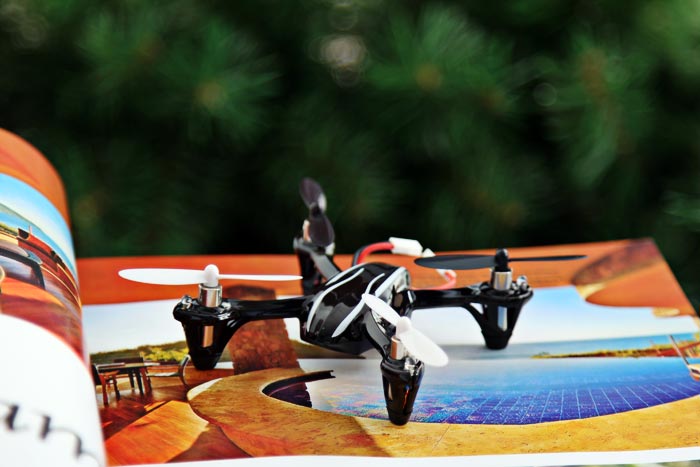 Hubsan x4 H107L Mini 4CH 2.4GHz RC 6-Axis Gyro Quadcopter