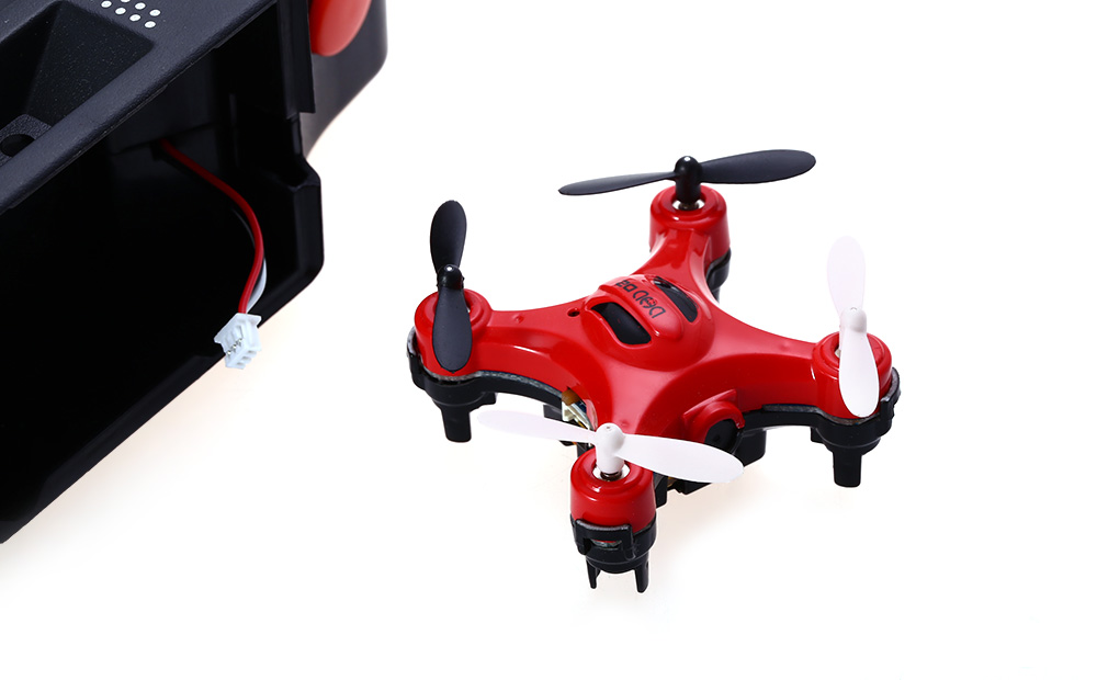 JJRC DHD D2 Mini 2MP Camera 2.4GHz 4 Channel 6 Axis Gyro Quadcopter 3D Rollover RTF Version