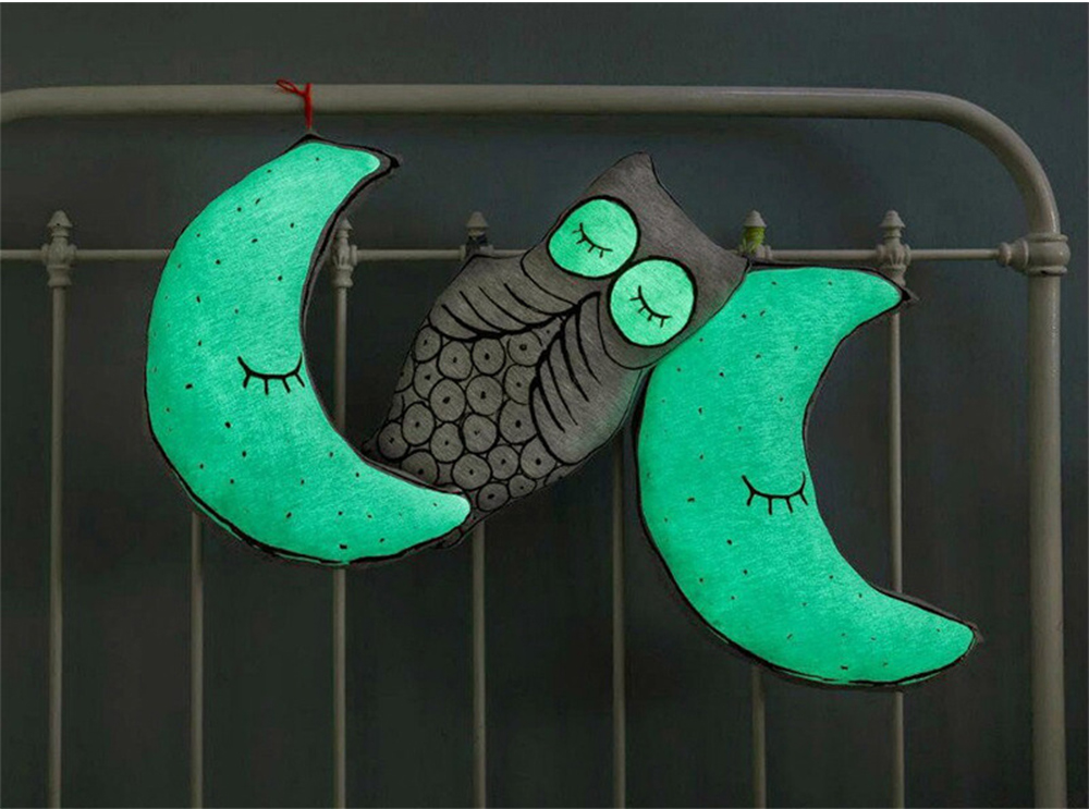 Night Lighting Soft Stuffed Toy Moon Star Glow in the Dark Plush Decoration Doll Night Lighting Soft Stuffed Toy Moon Star Glow in the Dark Plush Decoration Doll