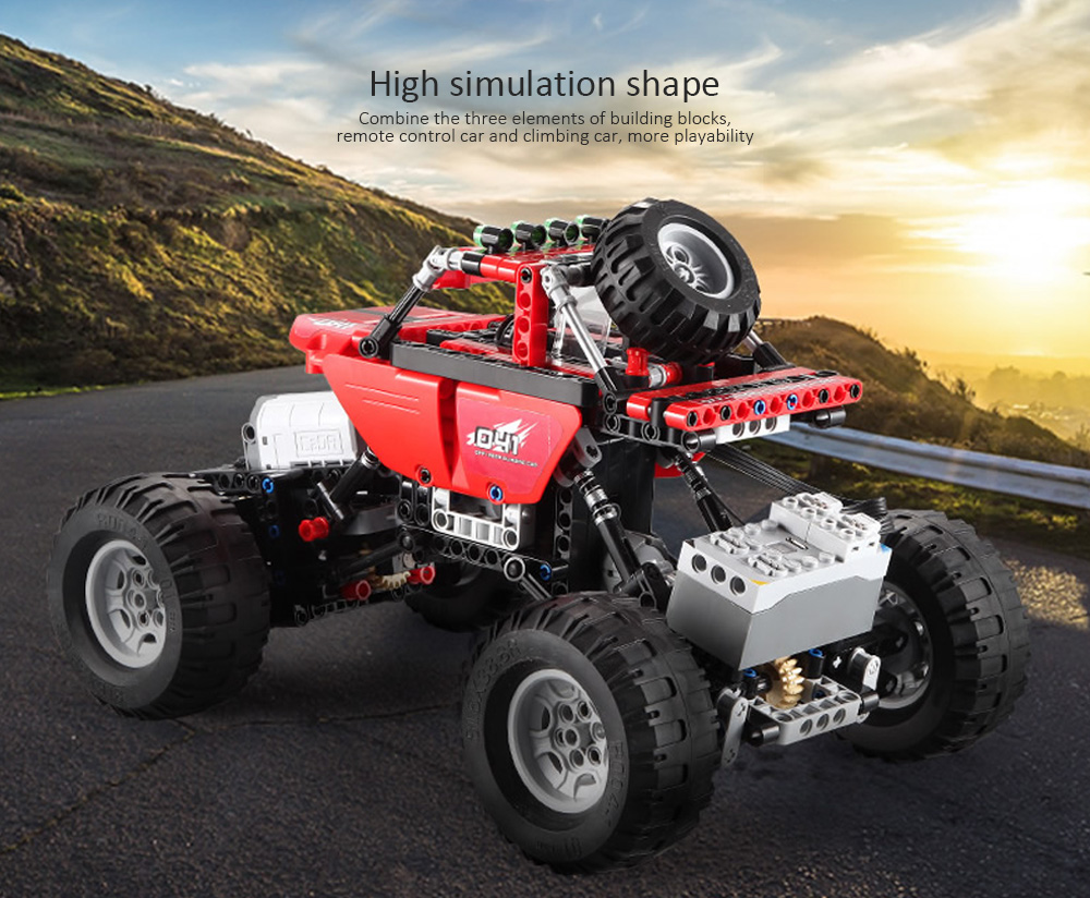 CaDA Assembling Building Blocks Off-road Car Toy with Remote Control