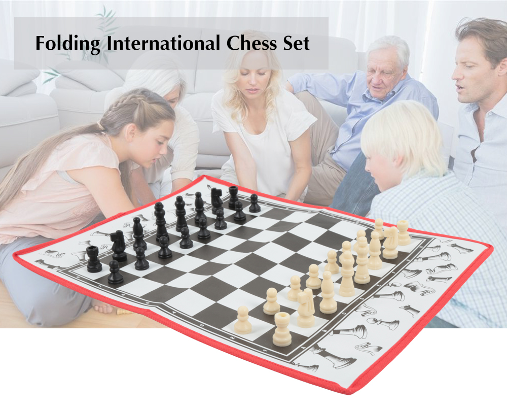 Portable Folding International Chessboard with Plastic Chess Pieces