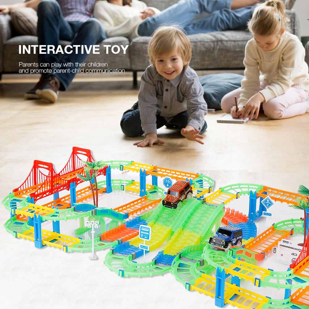 2004 Creative DIY Variety Track Toy Rail Car